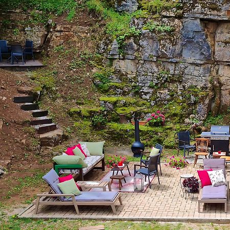 Cosy Chalet In Gospic With Jacuzzi And Mountain View Exterior photo